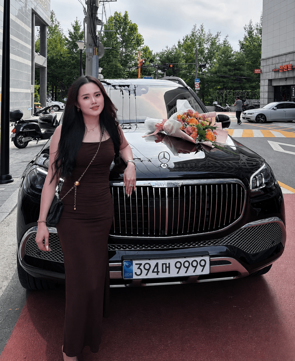 Ban giao xe Mercedes-Maybach tai Oto Dinh Thang