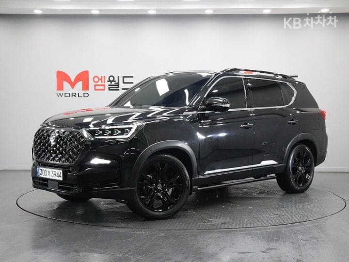 KG모빌리티 올 뉴 렉스턴2.2 4WD 더 블랙