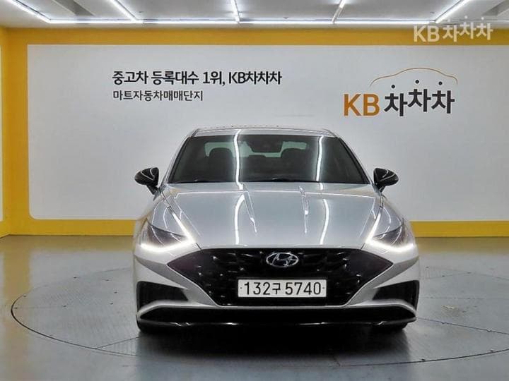 현대 쏘나타 (DN8)2.0 프리미엄 플러스