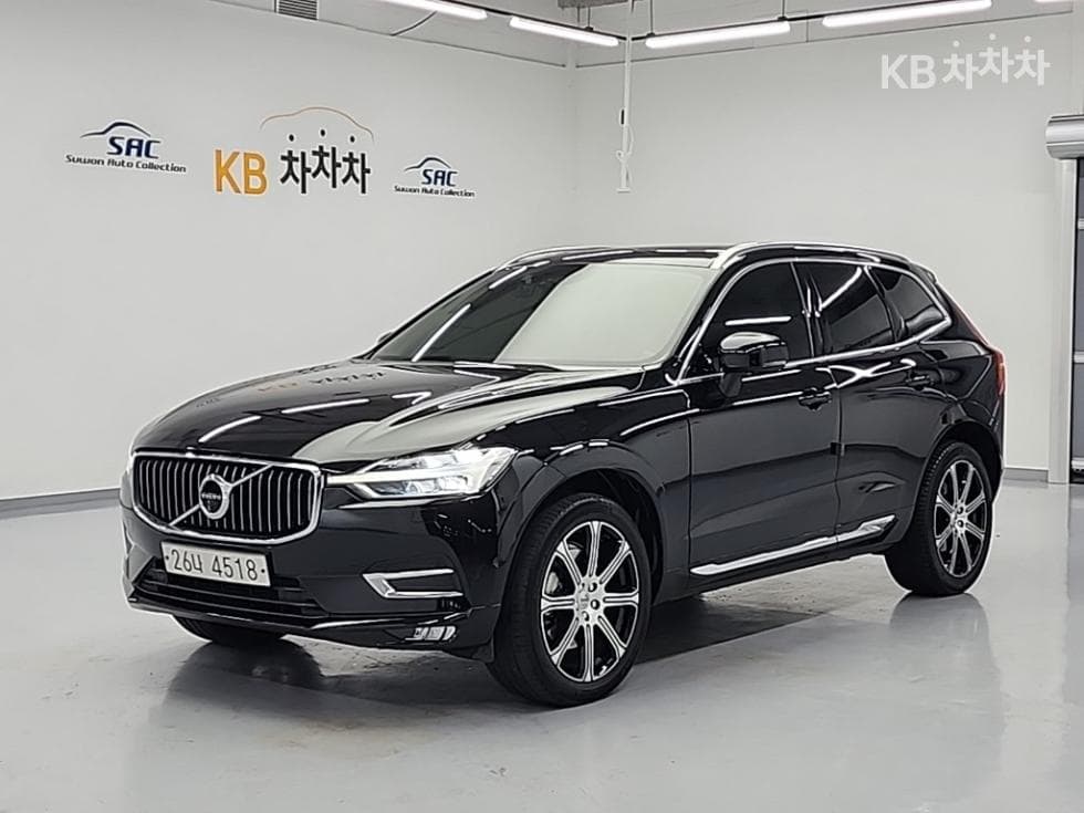 볼보 XC60 2세대 D5 Inscription