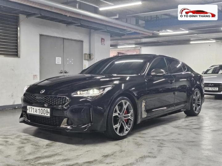 기아 스팅어 2.0 터보 4WD 플래티넘