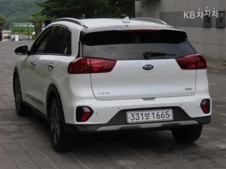 기아 더 뉴 니로 1.6 HEV 프레스티지