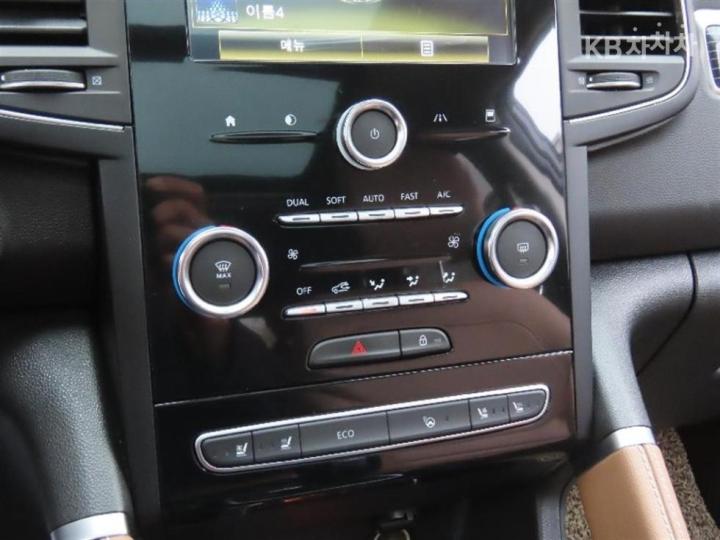 르노코리아 더 뉴 QM6 2.0 GDe 2WD SE