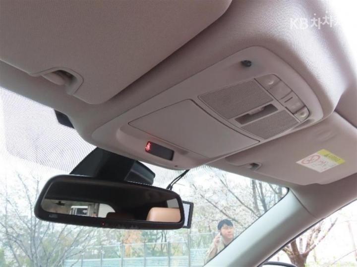 르노코리아 더 뉴 QM6 2.0 GDe 2WD SE
