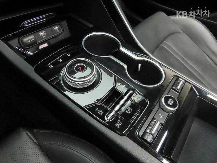 기아 K5 3세대2.0 가솔린 노블레스