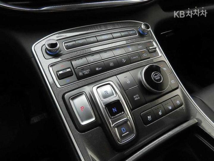 현대 더 뉴 싼타페 TM 하이브리드1.6 HEV 2WD 익스클루시브