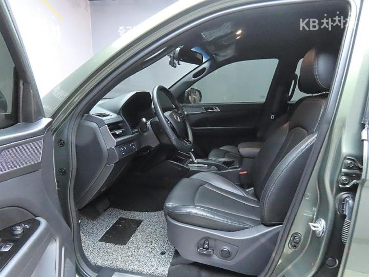 KG모빌리티 더 뉴 렉스턴 스포츠2.2 4WD 프레스티지