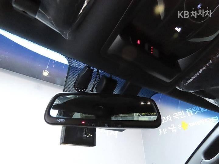 KG모빌리티 더 뉴 렉스턴 스포츠2.2 4WD 프레스티지