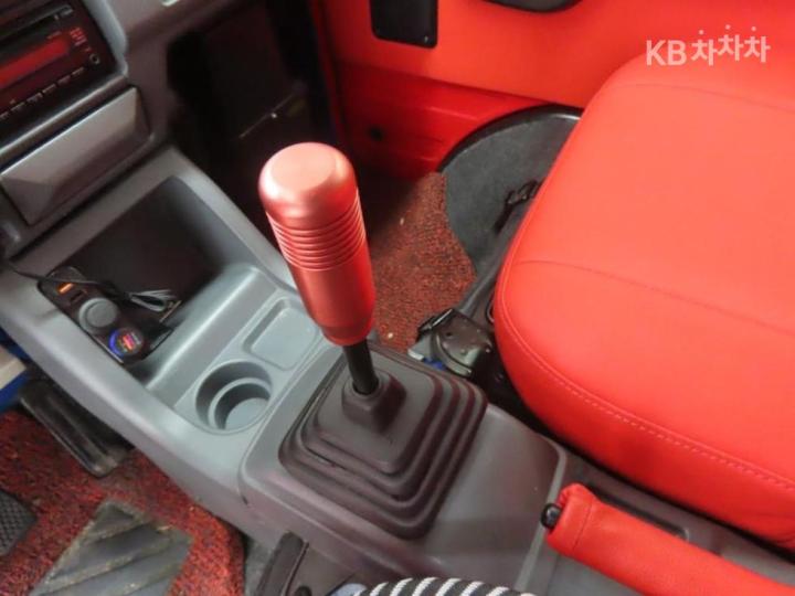 한국GM 뉴 다마스 밴2인승 판넬밴 DLX