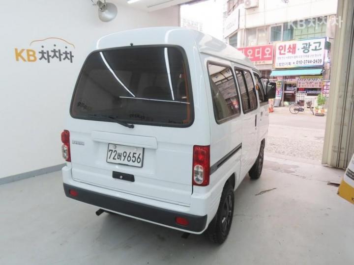 한국GM 뉴 다마스5인승 코치 SUPER