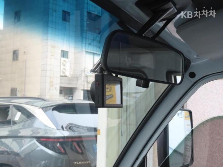 한국GM 뉴 다마스5인승 코치 SUPER