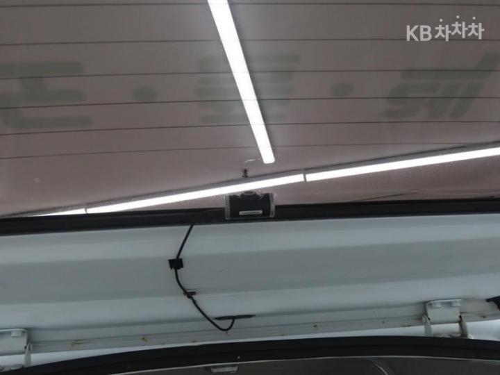 한국GM 뉴 다마스5인승 코치 SUPER