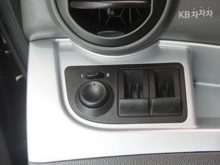 한국GM 쉐보레 스파크LT 기본형