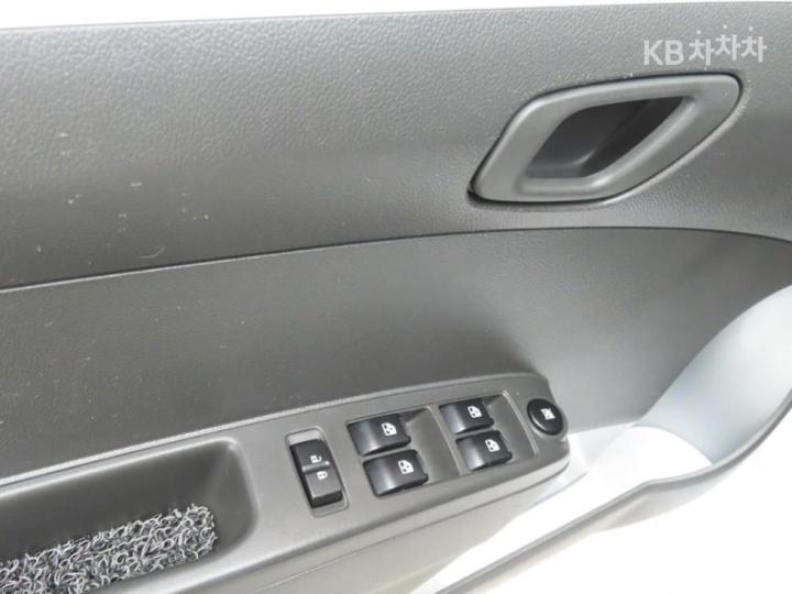 한국GM 쉐보레 스파크LT 기본형