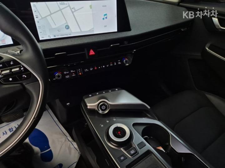 기아 EV6롱 레인지 2WD 에어