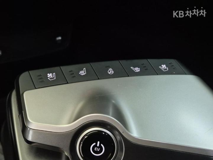 기아 EV6롱 레인지 2WD 에어