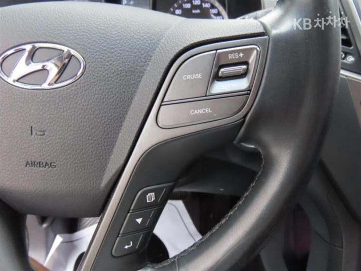 현대 싼타페 더 프라임디젤 R2.0 2WD 5인승 모던