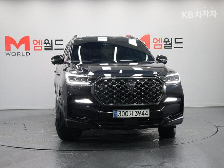 KG모빌리티 올 뉴 렉스턴2.2 4WD 더 블랙
