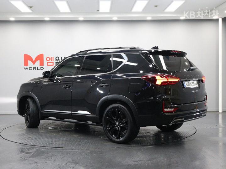 KG모빌리티 올 뉴 렉스턴2.2 4WD 더 블랙