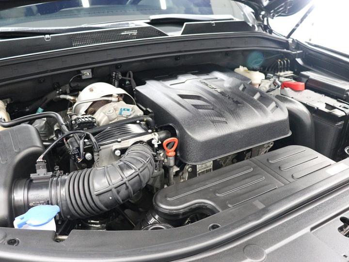 KG모빌리티 올 뉴 렉스턴2.2 4WD 더 블랙