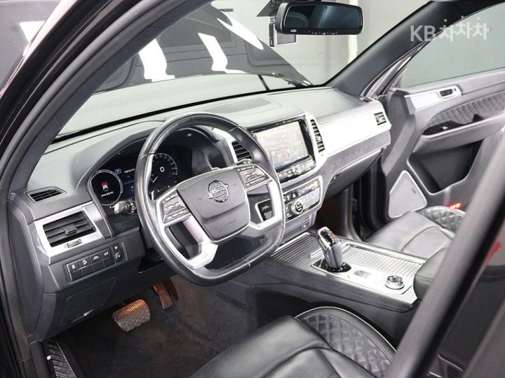 KG모빌리티 올 뉴 렉스턴2.2 4WD 더 블랙