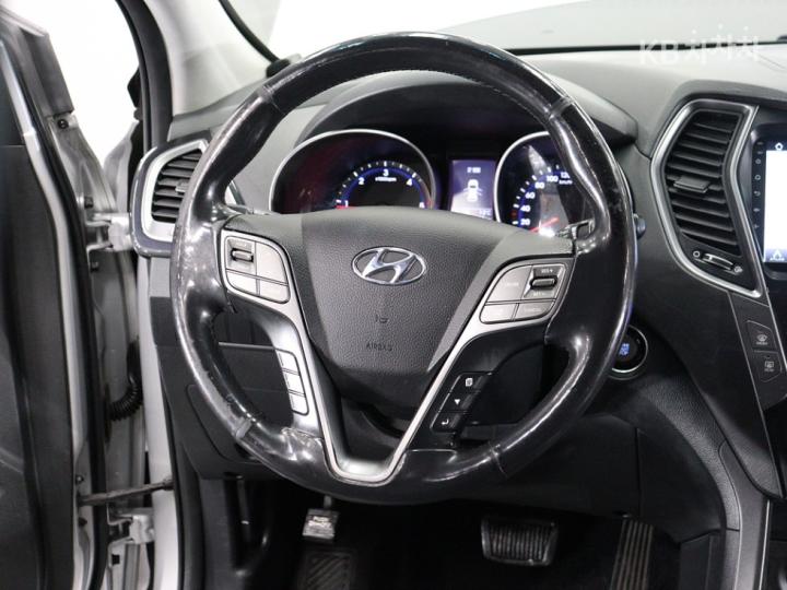 현대 싼타페 DMR2.0 2WD PREMIUM 기본형