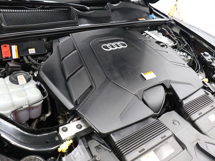 아우디 뉴 Q73.0 55 TFSI Quattro Premium