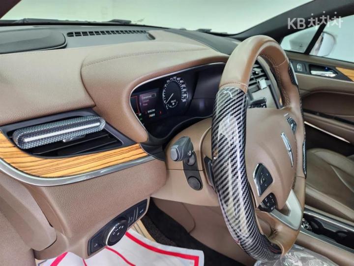 링컨 MKC2.0 AWD 셀렉트(101A)