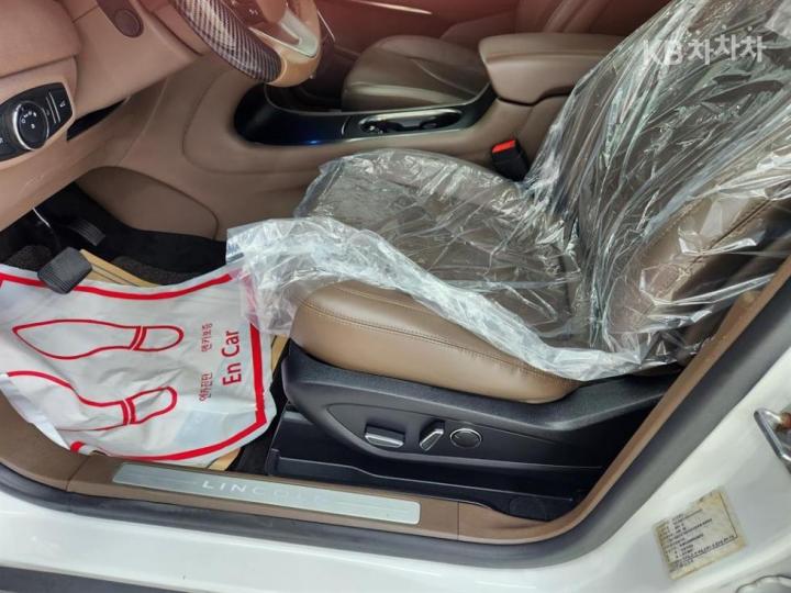 링컨 MKC2.0 AWD 셀렉트(101A)
