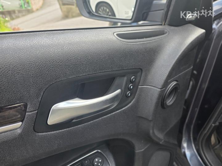 크라이슬러 더 뉴 300C3.6
