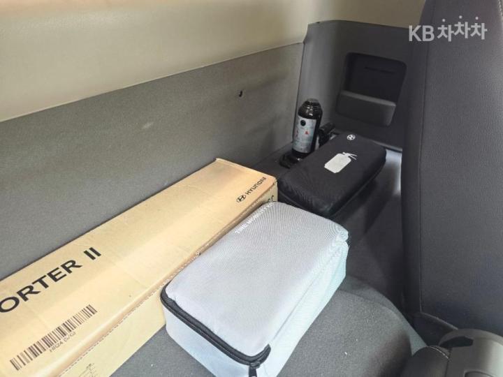 현대 포터2LPG 내장탑차 초장축 슈퍼캡 모던플러스