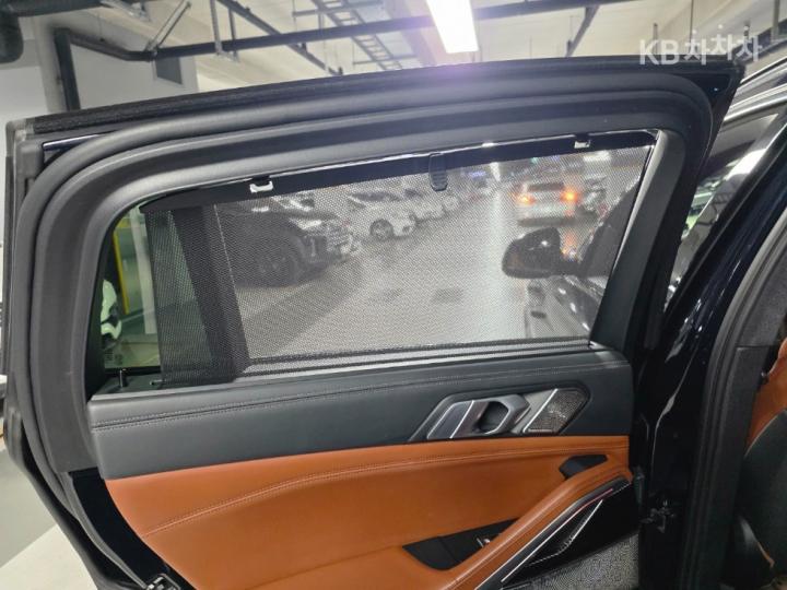 BMW X6(G06)M50i 기본형
