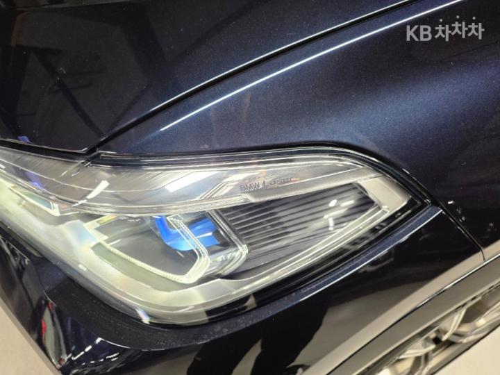 BMW X6(G06)M50i 기본형
