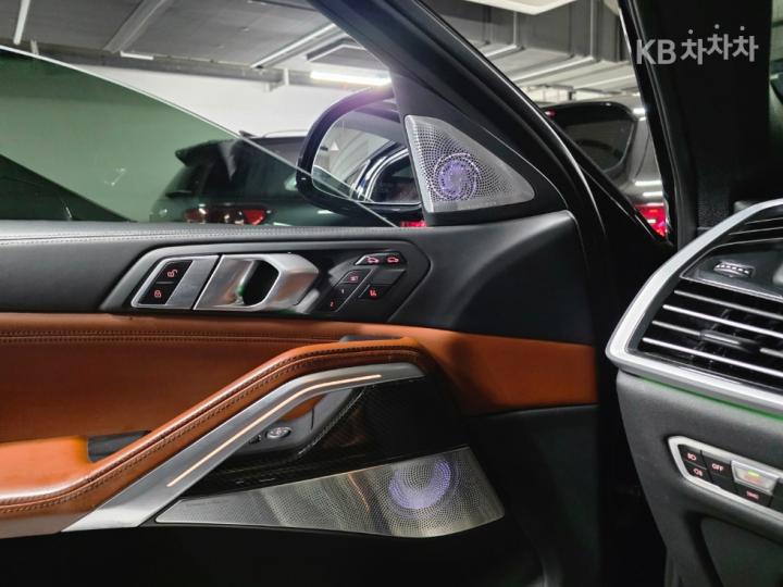 BMW X6(G06)M50i 기본형
