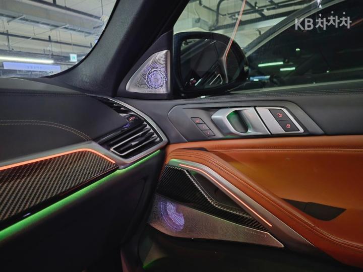 BMW X6(G06)M50i 기본형