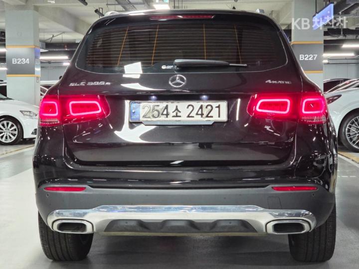 벤츠 GLC(X253)300 e 4Matic