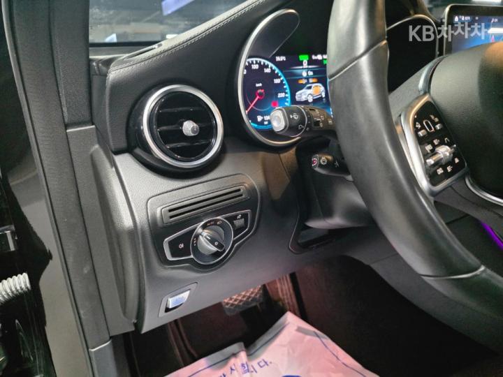 벤츠 GLC(X253)300 e 4Matic