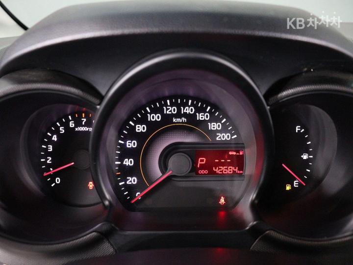 기아 더 뉴 레이1.0 가솔린 럭셔리