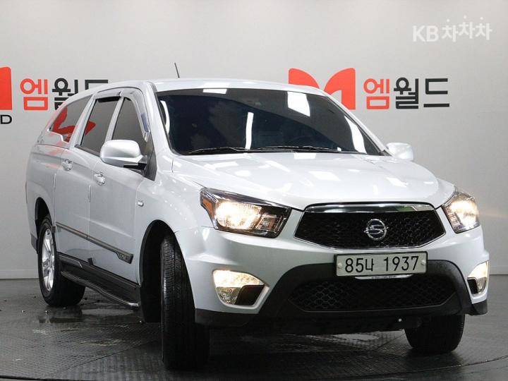 KG모빌리티 코란도 스포츠CX5 2WD 패션