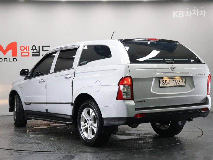 KG모빌리티 코란도 스포츠CX5 2WD 패션