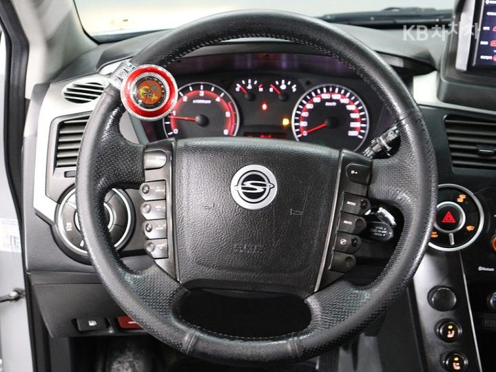 KG모빌리티 코란도 스포츠CX5 2WD 패션