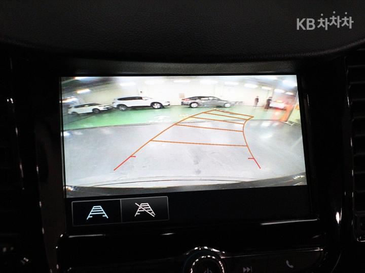 한국GM 더 뉴 트랙스1.4 레드라인 프리미어