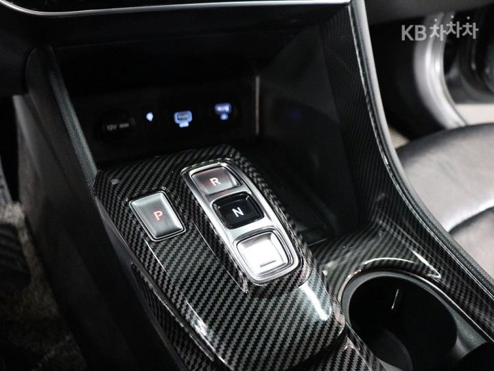 현대 쏘나타 (DN8)1.6 T 프리미엄 밀레니얼