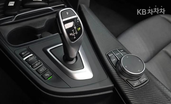 BMW 4시리즈 (F32)420i 그란쿠페 스페셜 에디션