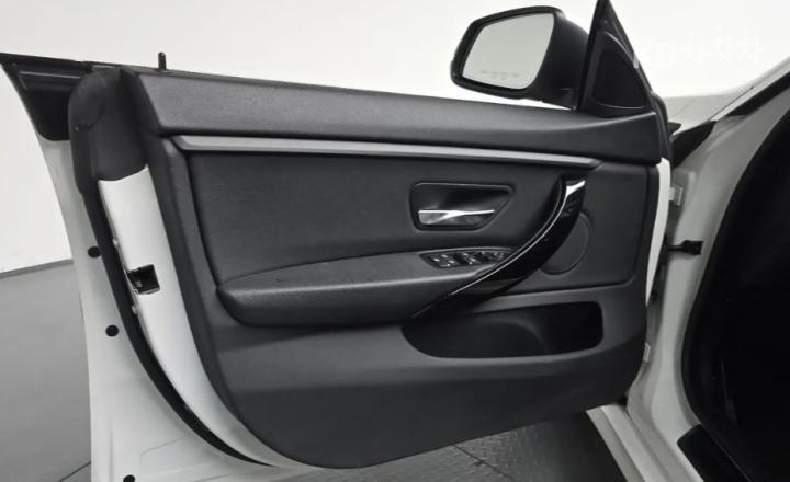 BMW 4시리즈 (F32)420i 그란쿠페 스페셜 에디션