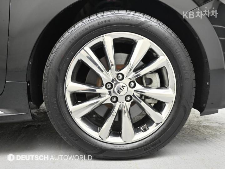 기아 더 뉴 카니발하이리무진 2.2 디젤 9인승 프레스티지
