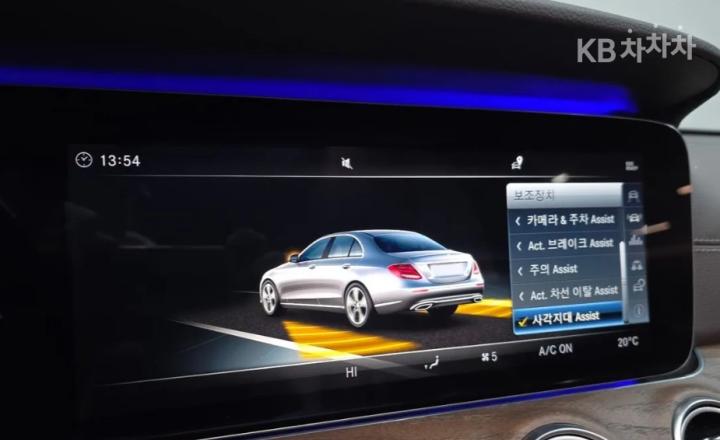 벤츠 E클래스 (W213)E300 Avantgarde