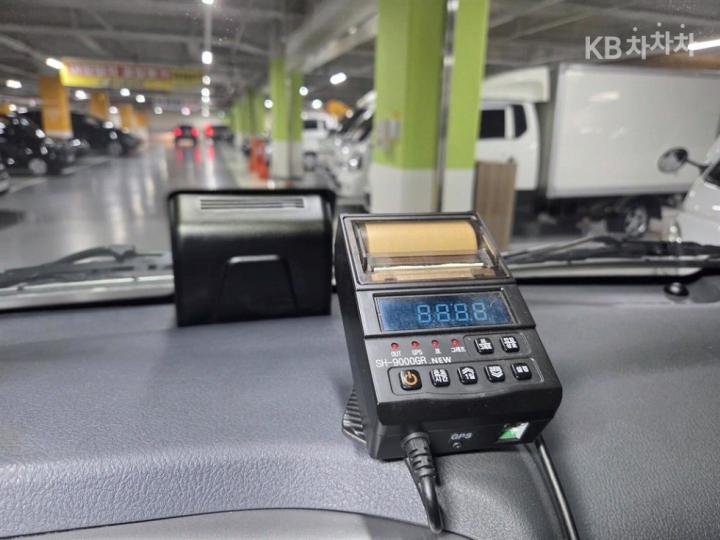 기아 더 뉴 봉고3냉동탑차 1톤 플러스형 킹캡 초장축 L