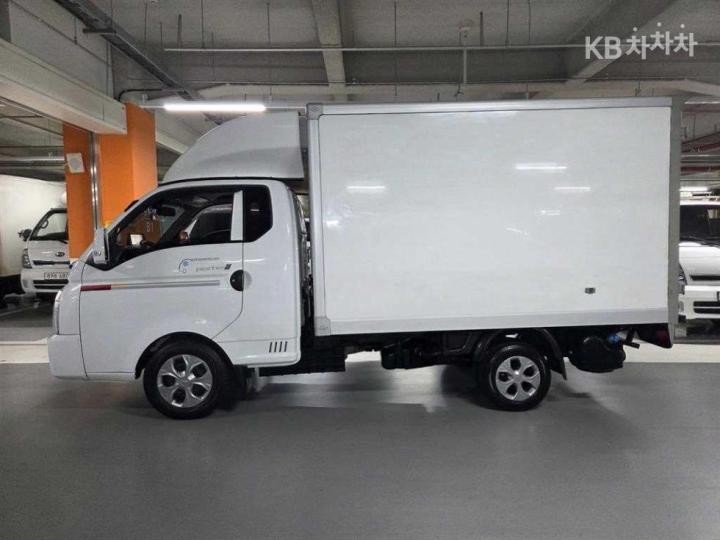 현대 포터2초장축 슈퍼캡 하이냉동탑차 모던플러스