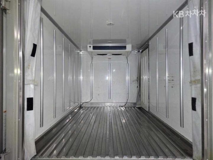 현대 포터2초장축 슈퍼캡 하이냉동탑차 모던플러스